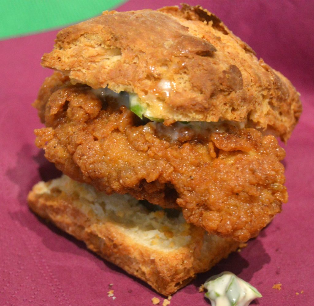 dining-with-grace-spicy-fried-chicken-green-onion-biscuits-w-pickles